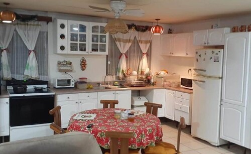 Bild 4 - 4 Zimmer Einfamilienhaus in Tabarcia