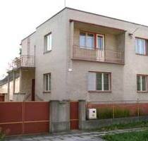 Gemütliches zweistockige Familienhaus - Sastin Straze