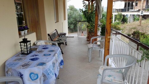 Bild 3 - 1 Zimmer Einfamilienhaus in Ypsilon