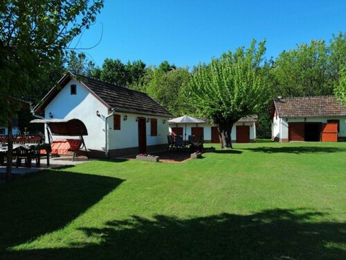 Bild 2 - 5 Zimmer Einfamilienhaus zum Kaufen in Jakabszállás