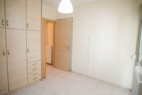 Bild 2 - 1 Zimmer Etagenwohnung zum Kaufen in Dafni