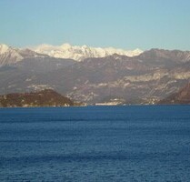 Haus mit großem Grundstück und Strand am Comer See - Brienno Haus mit großem Grundstück und Strand am Comer See - Brienno