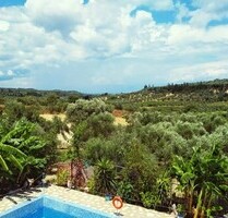 Haus mit großem Pool - 370.000,00 EUR Kaufpreis, ca.  100,00 m² Wohnfläche in Koroni (PLZ: 24004)