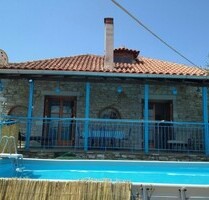 Steinhaus mit Pool - 180.000,00 EUR Kaufpreis, ca.  100,00 m² Wohnfläche in Koroni (PLZ: 24004)