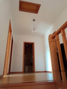 Bild 2 - 4 Zimmer Einfamilienhaus zum Kaufen in Lufrei