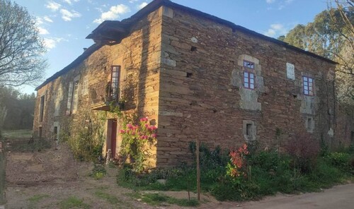 Bild 1 - Historisches Herrenhaus mit Land im grünen Norden Spaniens