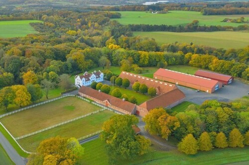 Bild 4 - Einfamilienhaus mit 920,00 m² in Kjellerup zum Kaufen