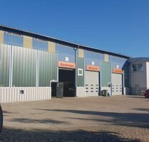 Car company with restaurant and apartment - Grudziądz