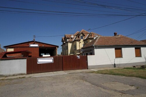 Bild 1 - Haus mit - 179.000,00 EUR Kaufpreis, ca.  717,00 m² Wohnfläche