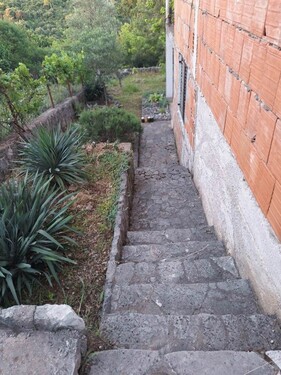 Bild 2 - 4 Zimmer Einfamilienhaus zum Kaufen in Bar- Vidikovac