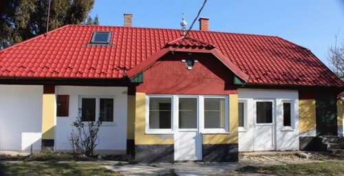 Bild 1 - Einfamilienhaus mit Nebengebäude