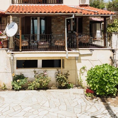 Bild 2 - 2 Zimmer Einfamilienhaus zum Kaufen in Agios Ioannis