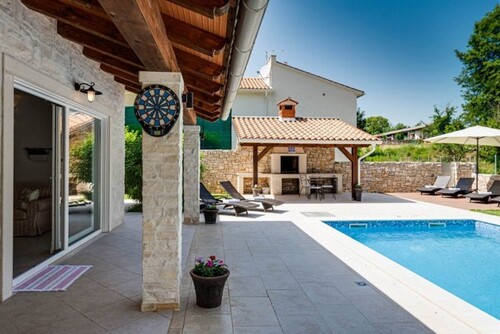 Bild 3 - 5 Zimmer Einfamilienhaus in Sveta Nedelja