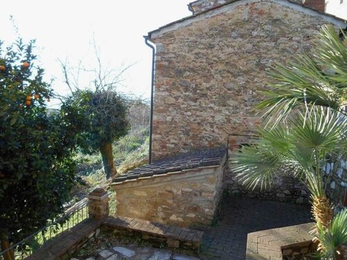 Bild 2 - 4 Zimmer Einfamilienhaus zum Kaufen in Caldana