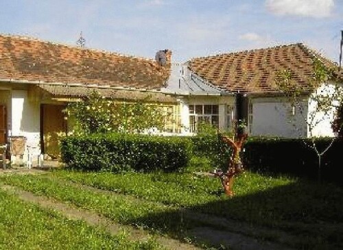 Bild 2 - 2 Zimmer Einfamilienhaus zum Kaufen in Csepa