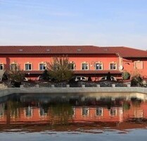 Hotel mit Restaurant und Einfamilienhaus - Morów 17b