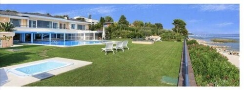 Bild 1 - Villa am See mit privatem Dock Venezia