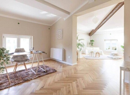 Bild 3 - 4 Zimmer Etagenwohnung in Livorno