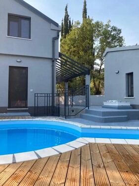 Bild 2 - 6 Zimmer Einfamilienhaus zum Kaufen in Dubrovnik