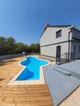 Bild 4 - Einfamilienhaus mit 175,00 m² in Dubrovnik zum Kaufen