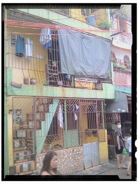 Bild 1 - Vierfamilien Haus zu verkaufen - 250.000,00 EUR Kaufpreis,