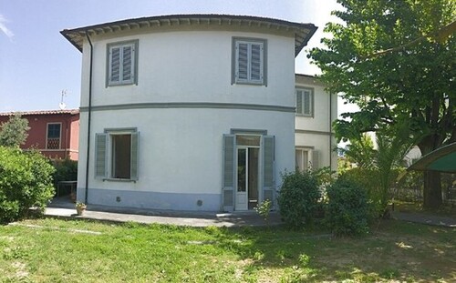 Bild 3 - 10 Zimmer Einfamilienhaus in Forte Dei Marmi