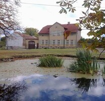 Ehemaliger Bauernhof in Böhmen zu verkaufen - Hostomice p. Brdy