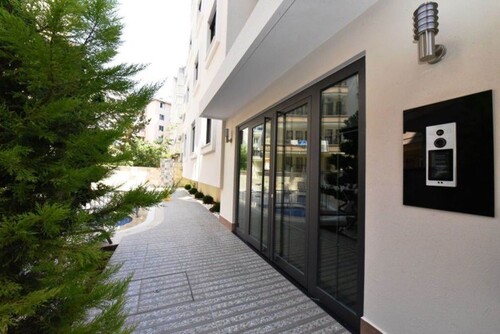 Bild 2 - 4 Zimmer Etagenwohnung zum Kaufen in Alanya