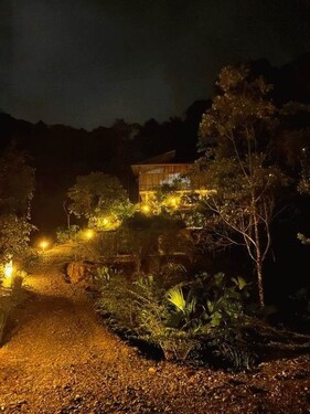 Bild 4 - Einfamilienhaus mit 400,00 m² in Tena zum Kaufen