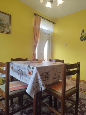 Bild 2 - 4 Zimmer Einfamilienhaus zum Kaufen in Karmacs