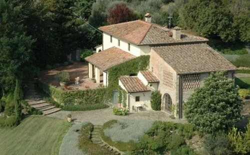 Bild 2 - 11 Zimmer Einfamilienhaus zum Kaufen in Florenz