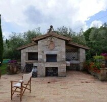 Schönes aus Stein gebautes Landhaus - Todi