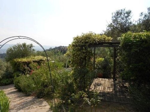 Bild 4 - Einfamilienhaus mit 500,00 m&sup2; in Florenz zum Kaufen