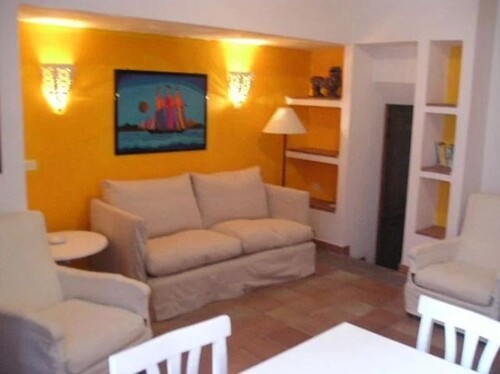 Bild 2 - 6 Zimmer Etagenwohnung zum Kaufen in Monte Argentario