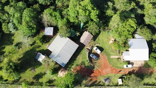 Bild 1 - 1Ha Grundstück mit Haus und Werkstatt