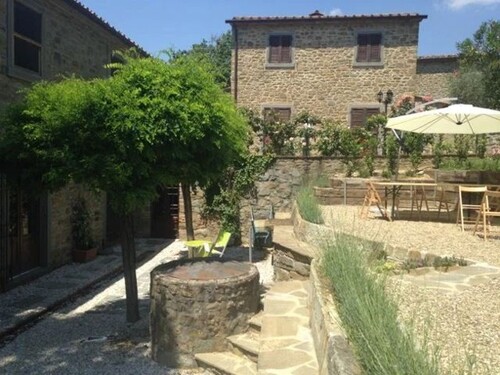 Bild 2 - 1 Zimmer Einfamilienhaus zum Kaufen in Cortona