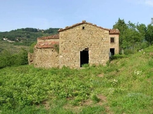 Bild 4 - Einfamilienhaus mit 350,00 m&sup2; in Bucine zum Kaufen