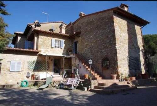 Bild 4 - Einfamilienhaus mit 350,00 m&sup2; in Bucine zum Kaufen