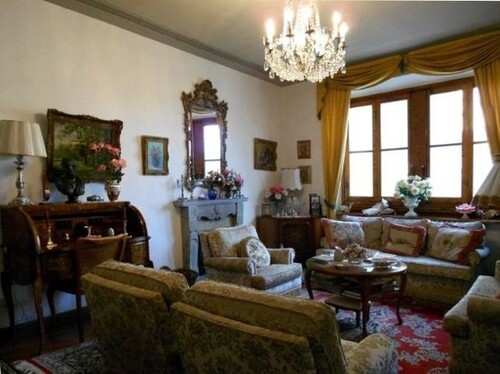 Bild 3 - 16 Zimmer Einfamilienhaus in Careggi