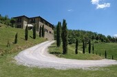 Bild 1 - Landhaus mit Pool und 6 ha Privatgelände