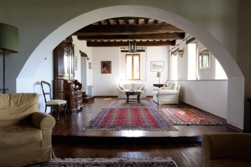 Bild 4 - Einfamilienhaus mit 685,00 m² in Todi zum Kaufen