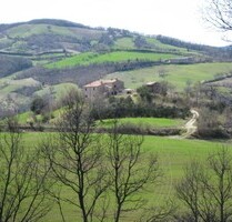 Ehemaliges Landhaus, originalgetreu nachgebaut in Alleinlage - Isola di Fano Ehemaliges Landhaus, originalgetreu nachgebaut in Alleinlage - Isola di Fano