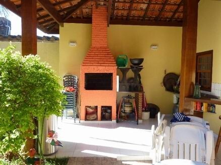 Bild 2 - 8 Zimmer Einfamilienhaus zum Kaufen in Peruibe