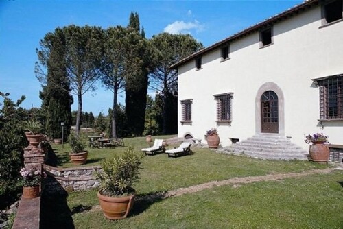 Bild 4 - Einfamilienhaus mit 2.000,00 m&sup2; in Florenz zum Kaufen