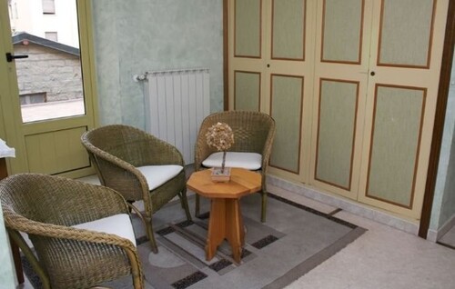 Bild 4 - Einfamilienhaus mit 2.000,00 m² in Castel del Piano zum Kaufen