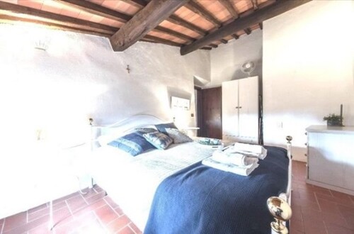 Bild 3 - 3 Zimmer Etagenwohnung in Castellina in Chianti