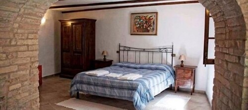 Bild 2 - 8 Zimmer Einfamilienhaus zum Kaufen in San Gimignano