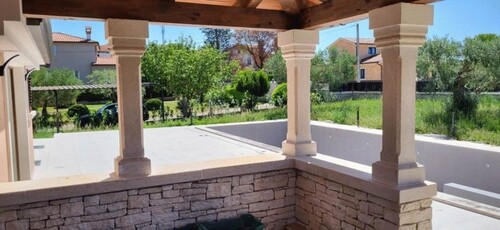 Bild 4 - Einfamilienhaus mit 460,00 m² in Porec zum Kaufen