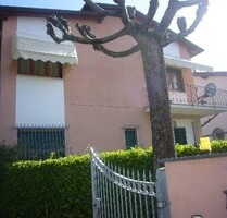 Im Zentrum von Forte dei Marmi Meernähe