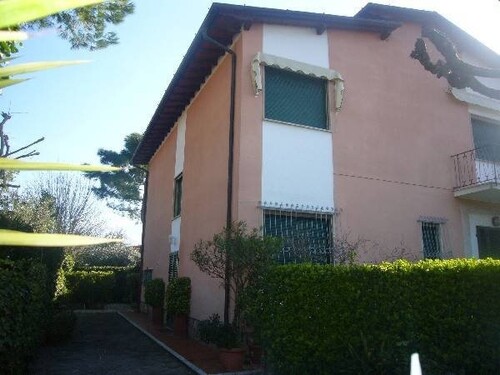 Bild 3 - 16 Zimmer Einfamilienhaus in Forte Dei Marmi